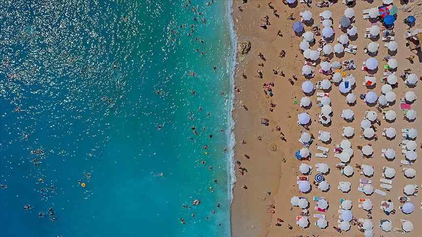 Antalya'ya gelen turist sayısı 14,5 milyonu geçti