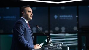 Bakan Kacır Alper Gezeravcı'nın çalışmaları, Türk gençleri, Türk çocukları için ilham kaynağı olacak