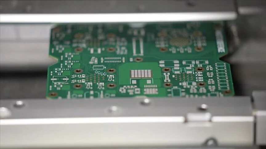 Rekor sürede fırlatılan milli uyduların elektronik kartlarının üretildiği tesis büyüyor